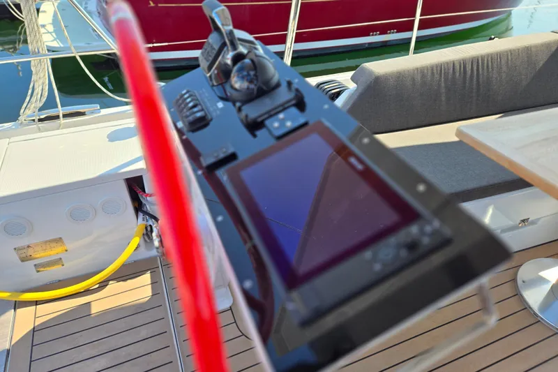 Son-shine & Grace Yacht Photos Pics 