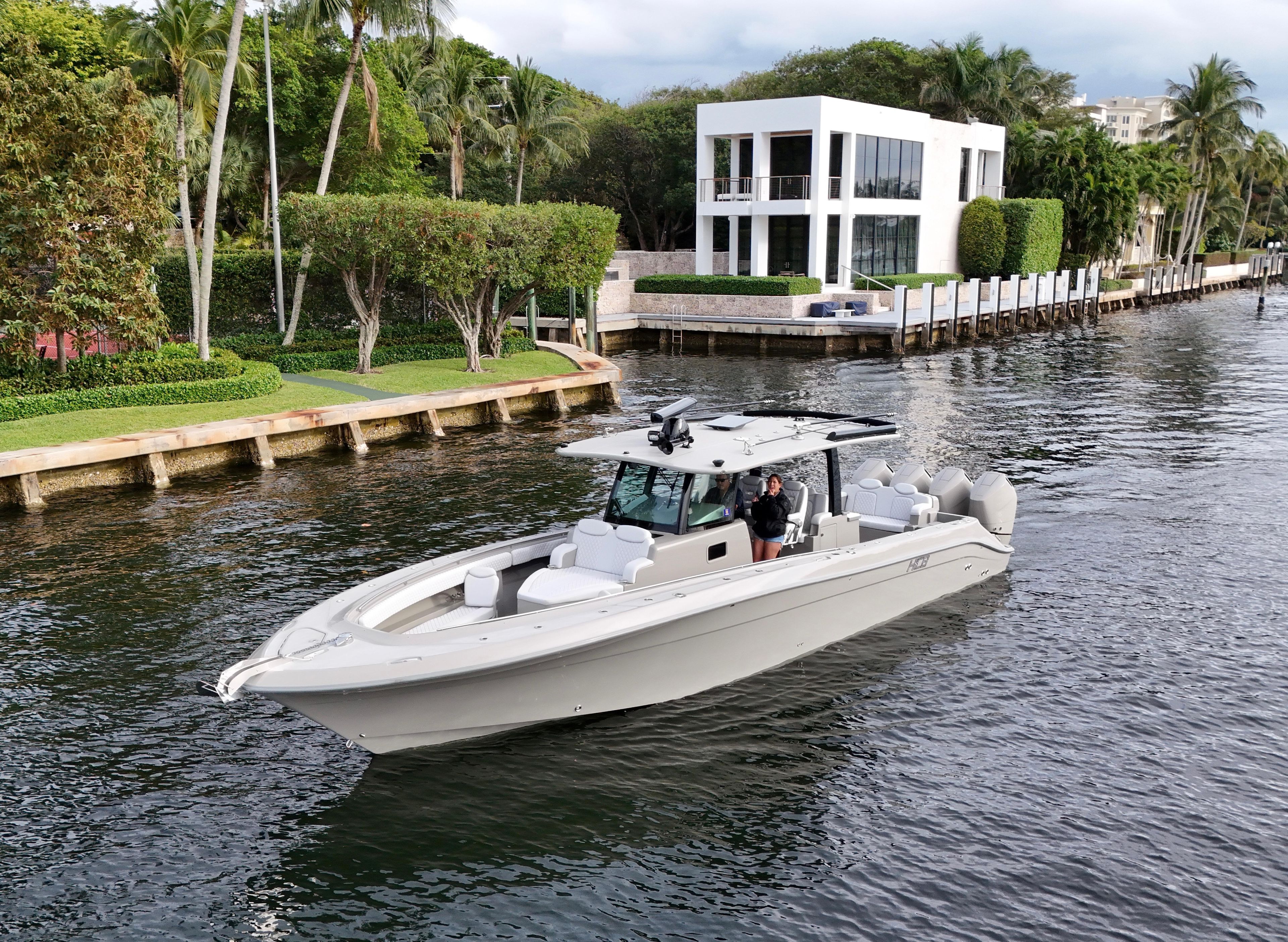 Yacht