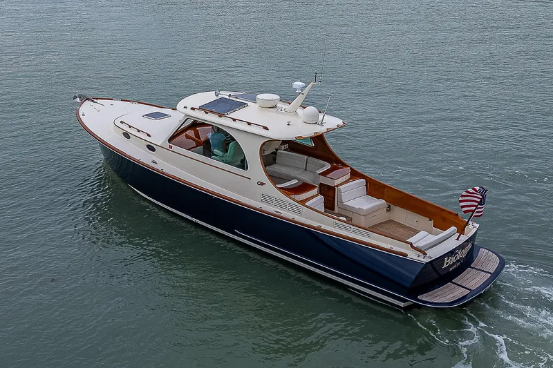 Biologic Yacht Photos Pics 