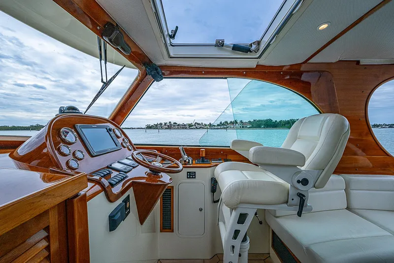 Biologic Yacht Photos Pics 