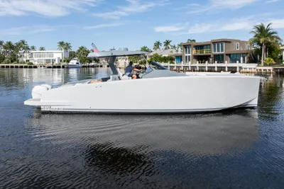 2022 Tesoro T38 Cruiser