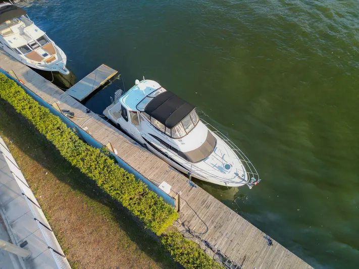 Pipe Dream Yacht Photos Pics 