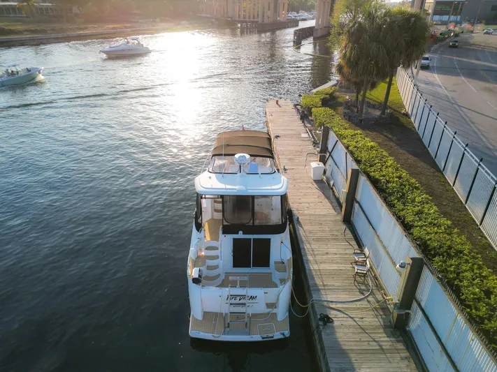 Pipe Dream Yacht Photos Pics 