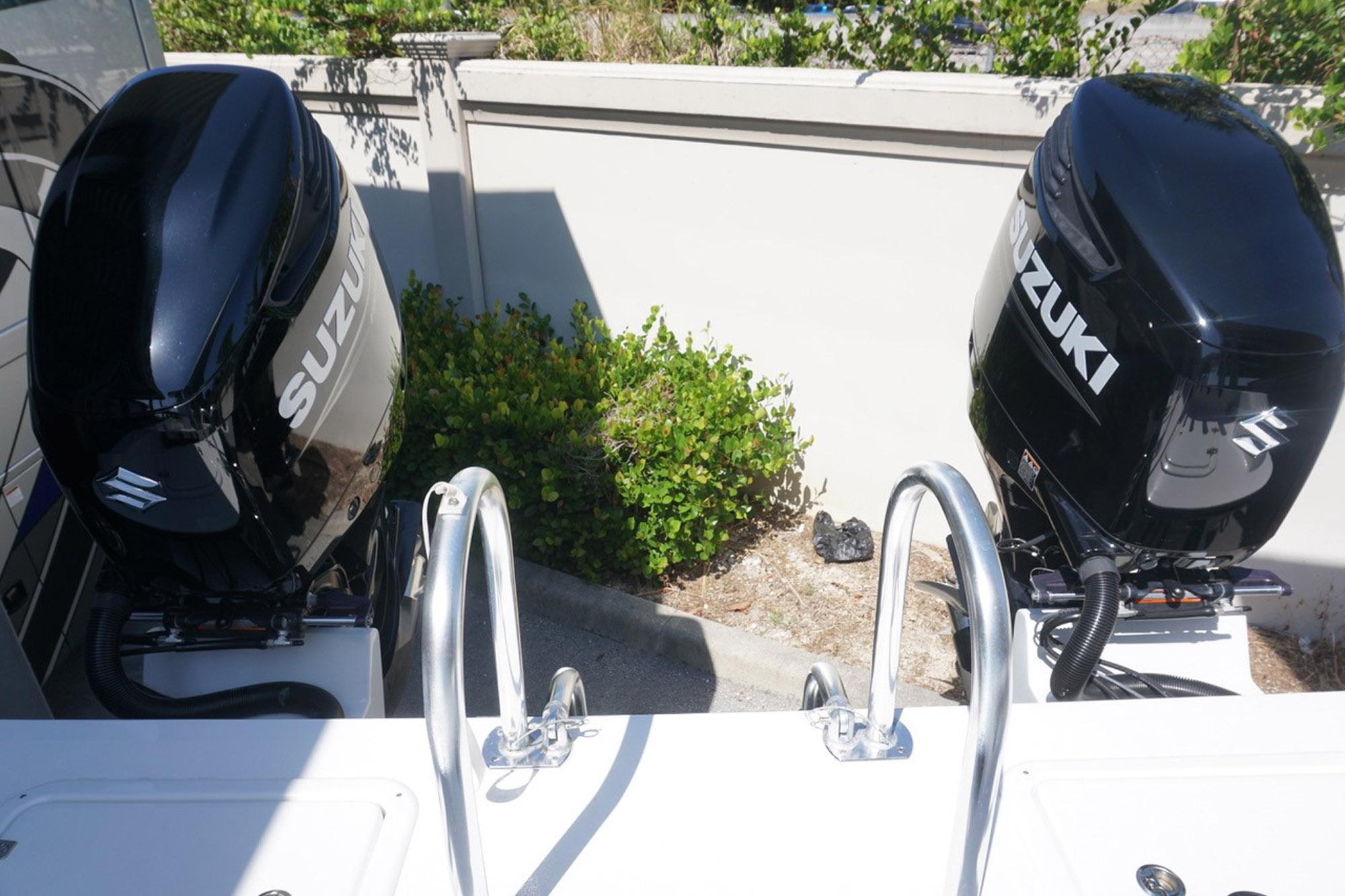 2023 Twin Vee 28 GSX Center Console Power Catamaran for sale YachtWorld