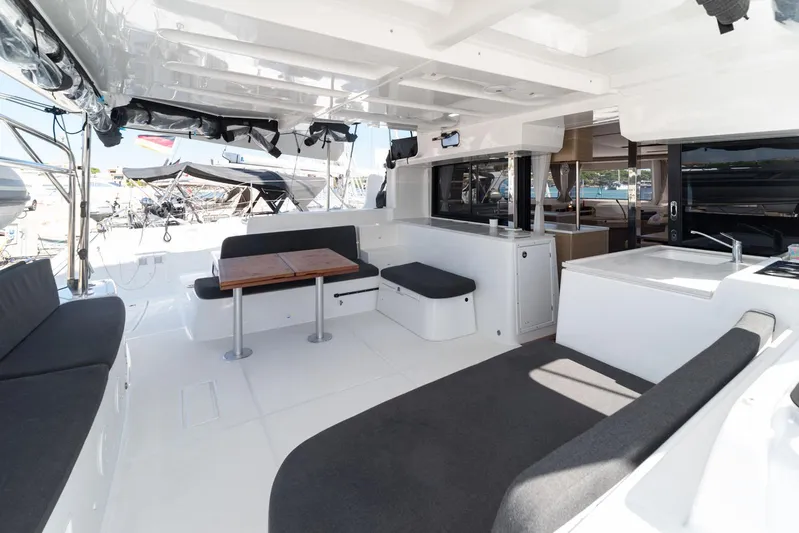  Yacht Photos Pics 