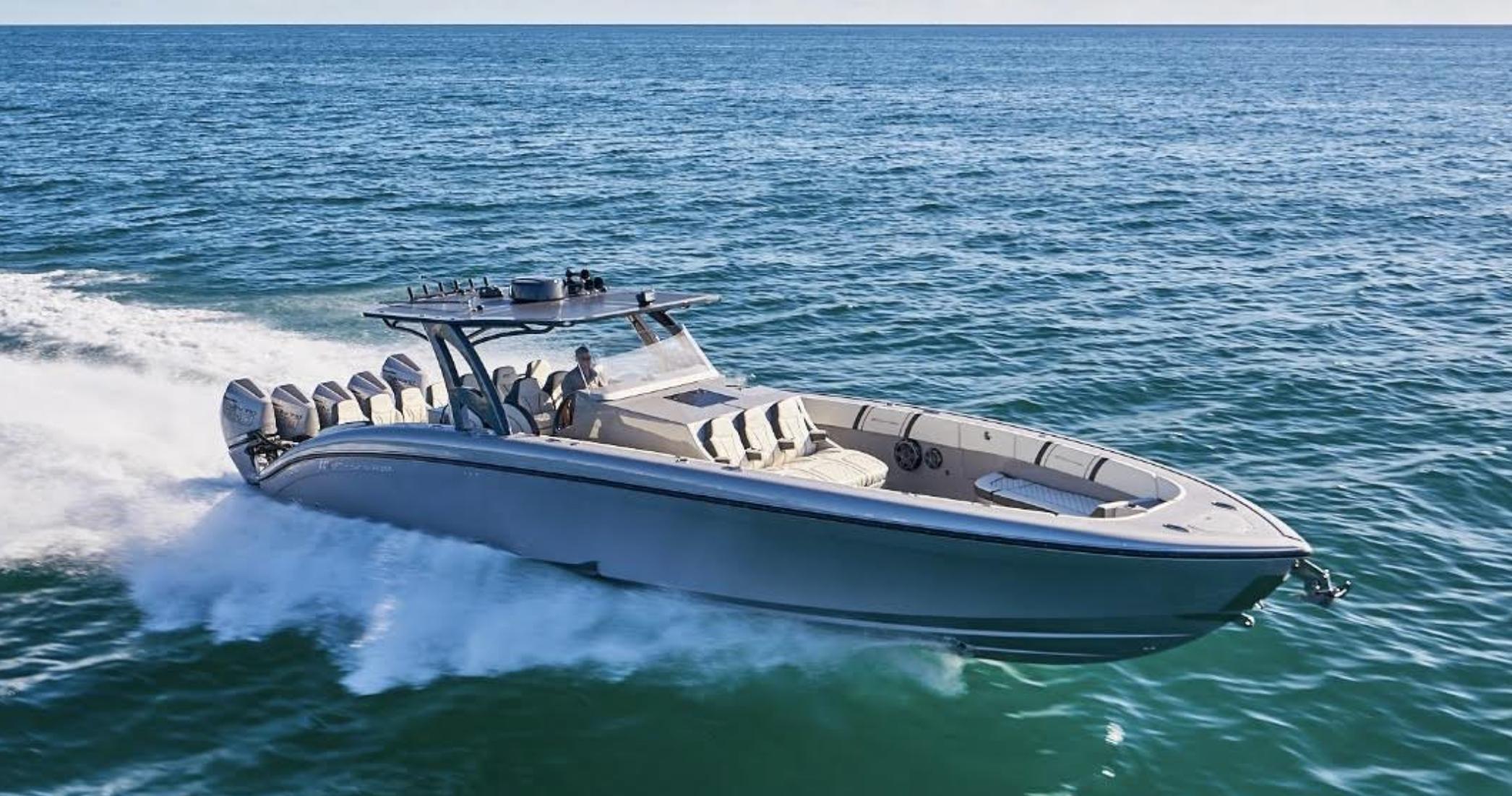 2020 Midnight Express 43' Solstice Bateaux à console centrale à vendre