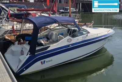 1988 Wellcraft 233 Eclipse