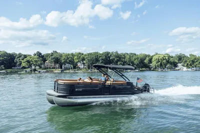 Harris 250 Solstice