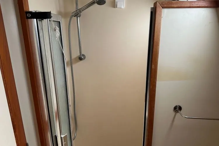 Mischievous Mermaid Yacht Photos Pics 2004 Hunter Aft Cockpit - Image 24