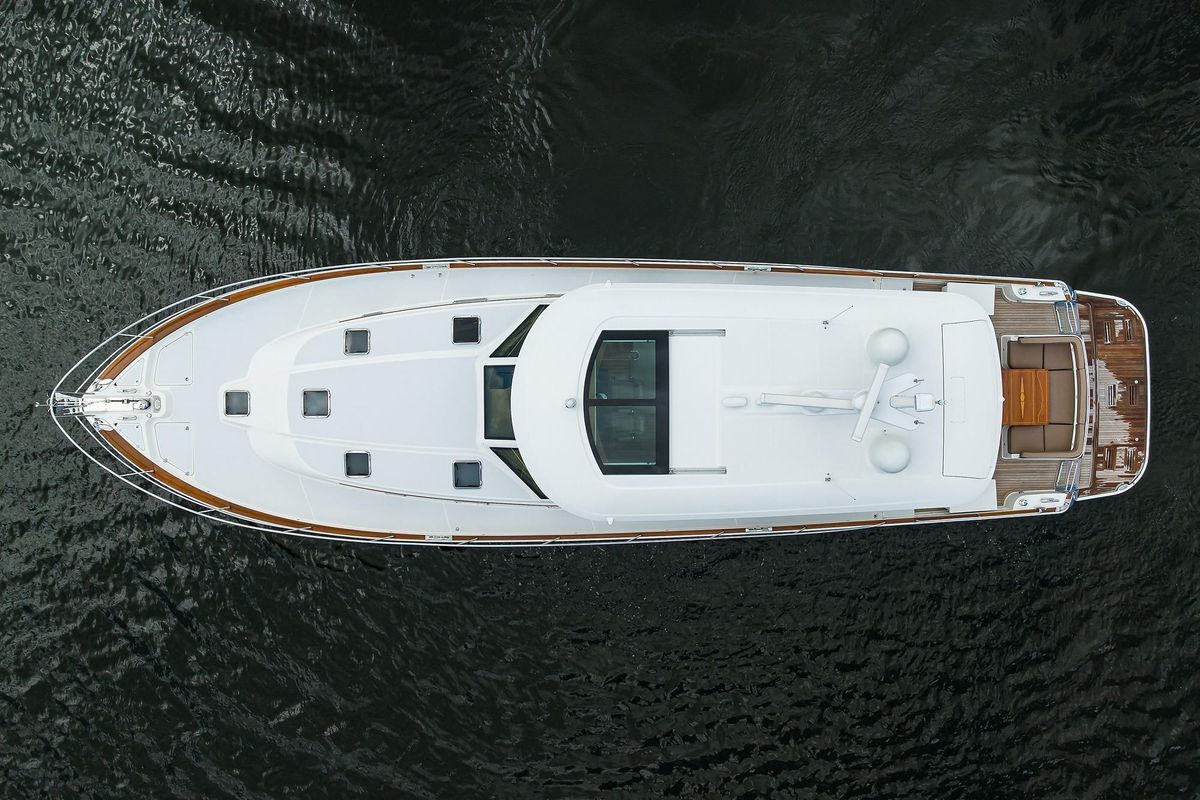 2018 Sabre 66 