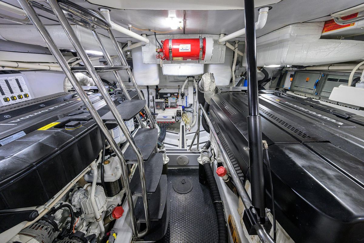2018 Sabre 66 