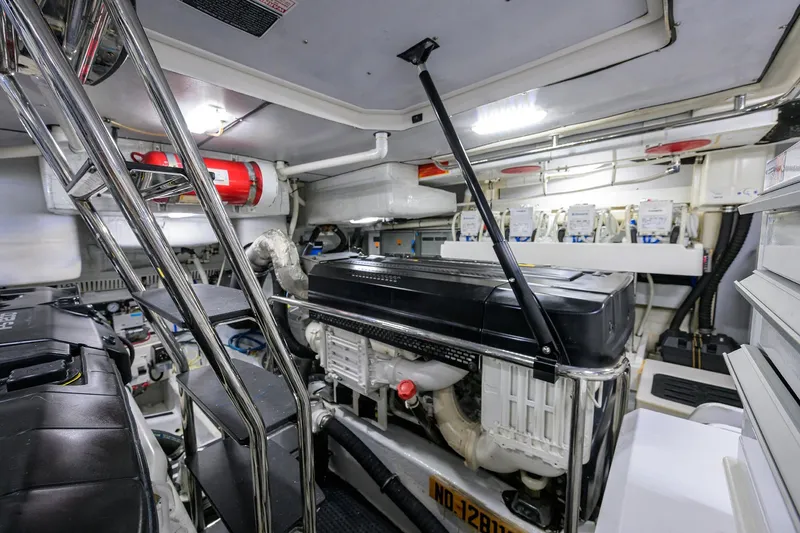 Sandcrab Yacht Photos Pics Sabre 66 SANDCRAB - Engine Room