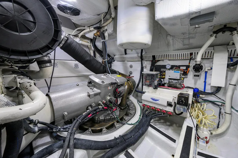 Sandcrab Yacht Photos Pics Sabre 66 SANDCRAB - Engine Room