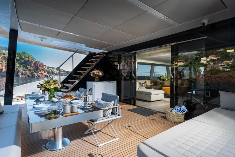 Endless Horizon II Yacht Photos Pics Luxurious Sunreef 80 Sail yacht interior, featuring elegant dining area and scenic ocean views.