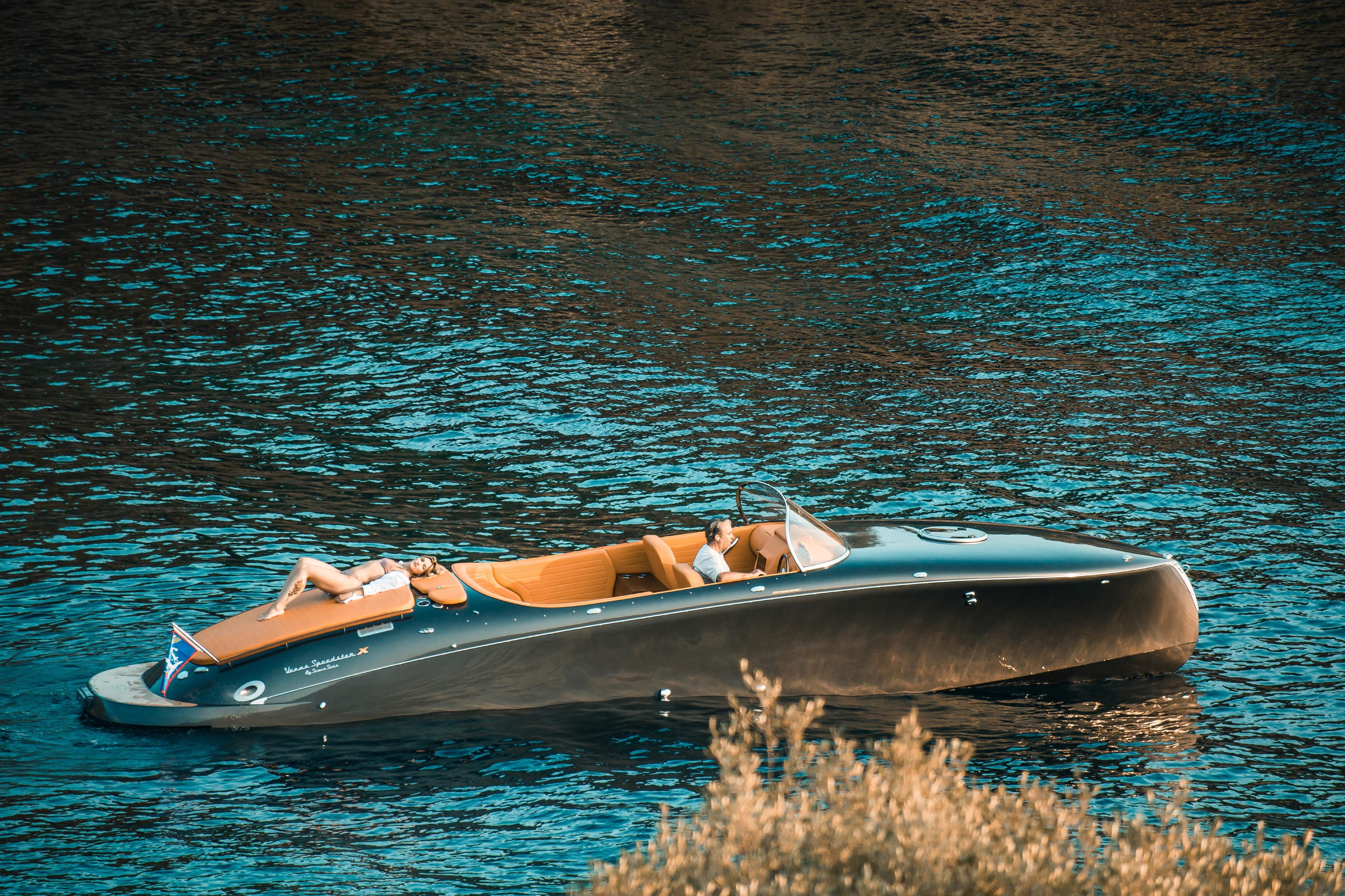 2025 Seven Seas Yachts Venus Speedster X 32ft Motor Yachts for