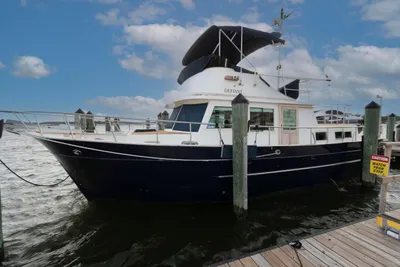 Mariner 38 Orient