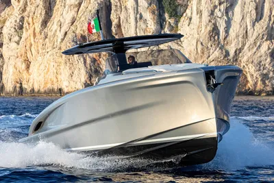 2022 Solaris Power 40