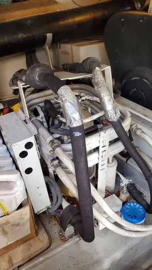 Pelican Yacht Photos Pics Reverse Cycle Air Conditioner