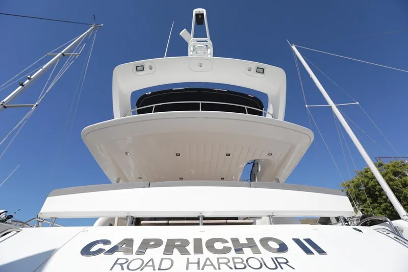 Capricho II Yacht Photos Pics 