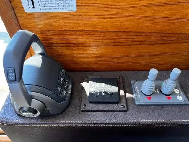 Invictus Yacht Photos Pics 