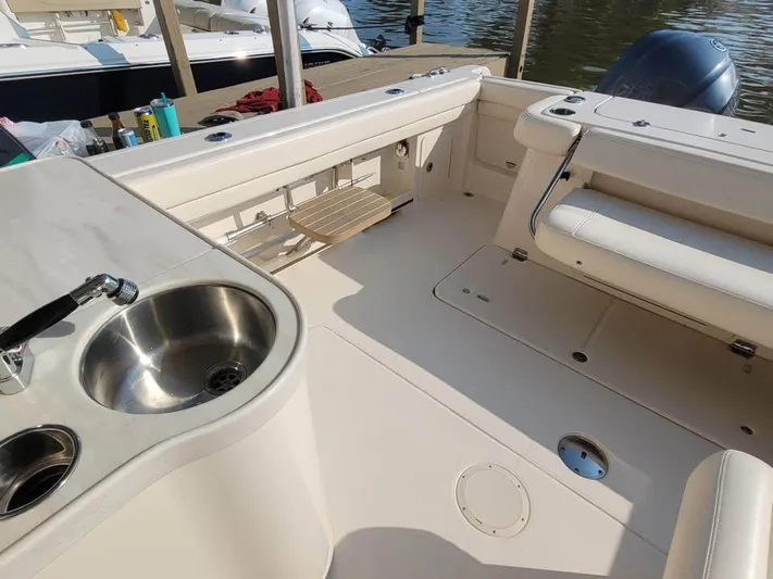 Horse Trader Yacht Photos Pics 