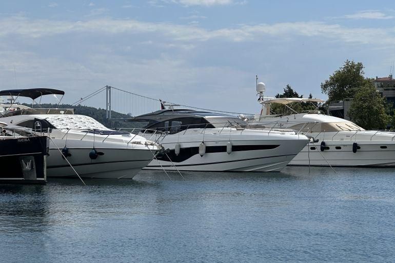 2019 Princess 66 
