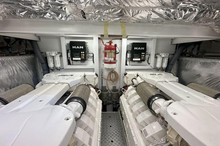 2019 Princess 66 