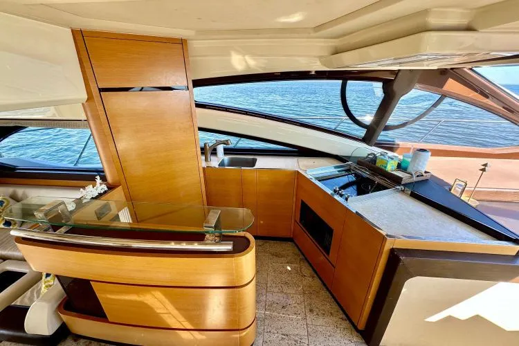 Yacht Sea Yacht Photos Pics 2011 Azimut Fly 53 - Image 18