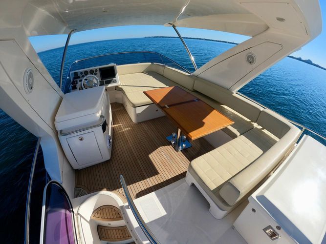 2011 Azimut 53 