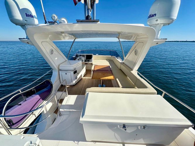 2011 Azimut 53 
