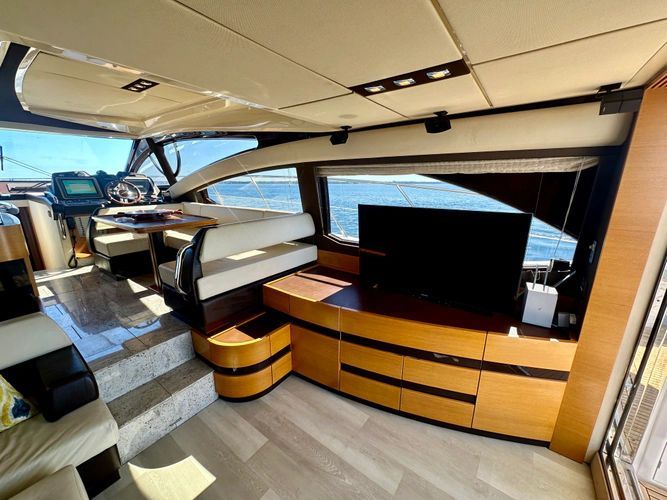 2011 Azimut 53 