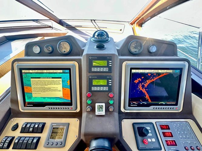 2011 Azimut 53 
