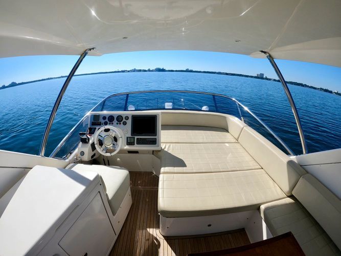 2011 Azimut 53 