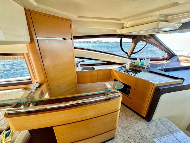 2011 Azimut 53 
