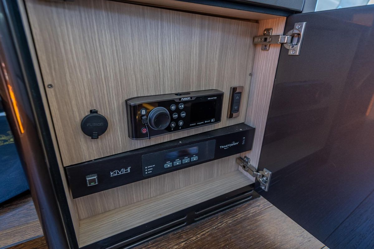 2018 Sunseeker 57 