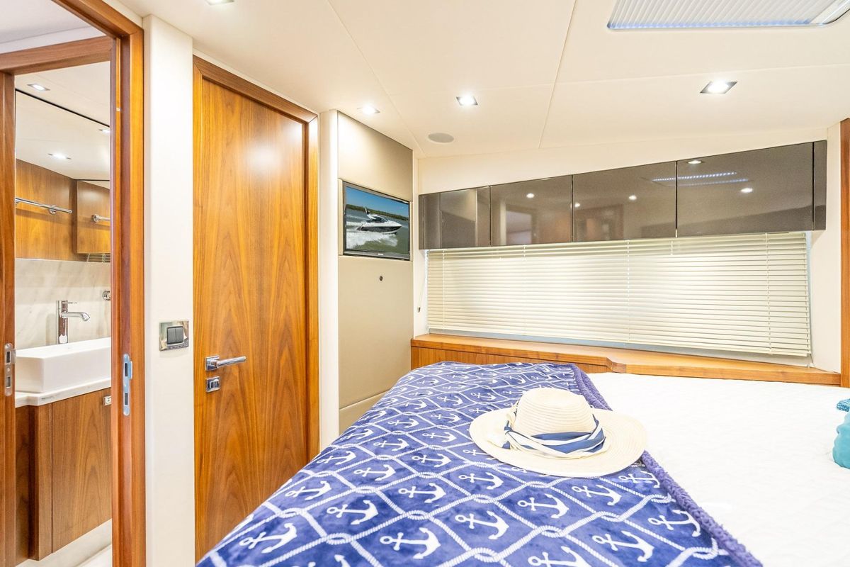 2018 Sunseeker 57 