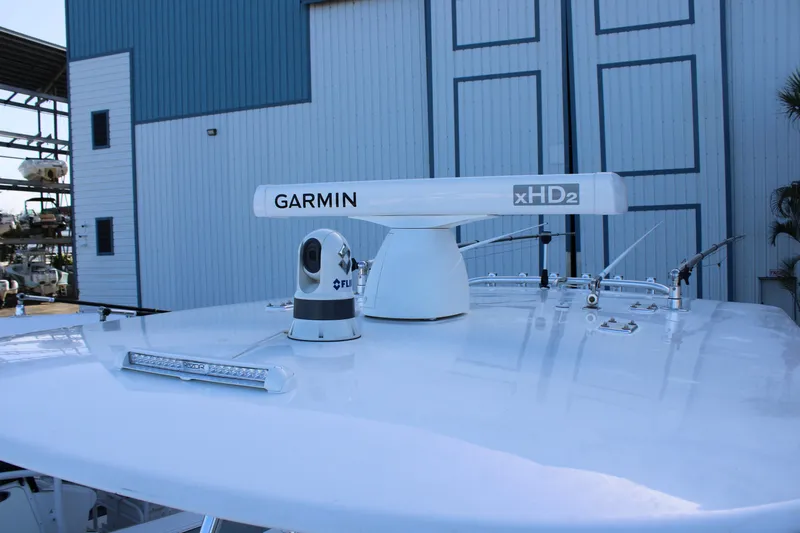  Yacht Photos Pics Radar and camera equipment on 1998 Venture 34 Open boat.