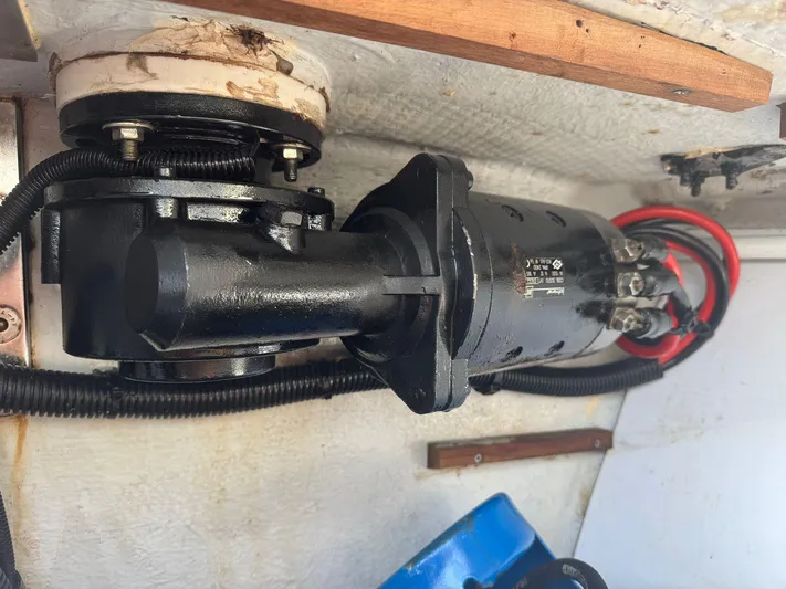 Inner Smile Yacht Photos Pics 