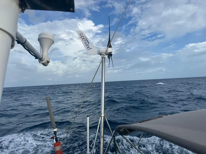 Inner Smile Yacht Photos Pics 