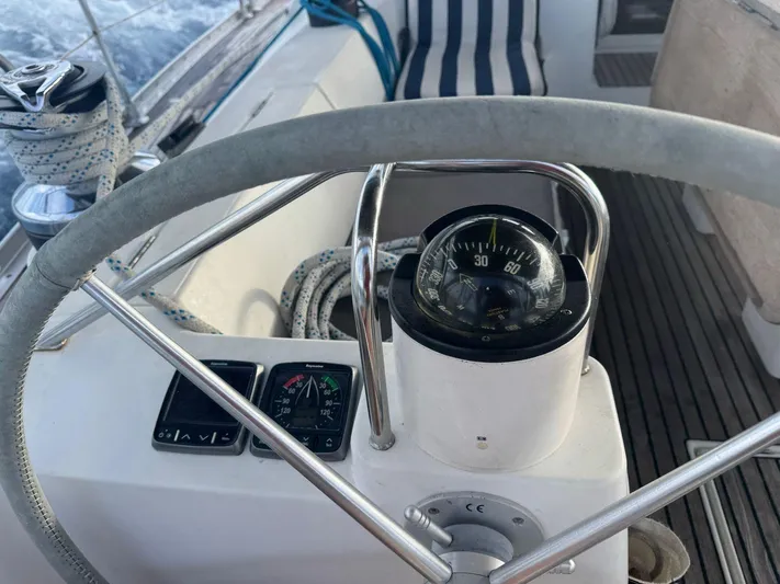 Inner Smile Yacht Photos Pics 