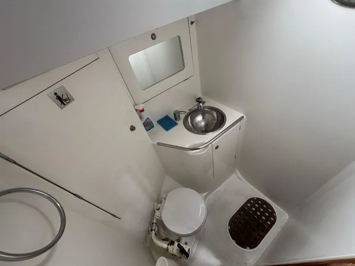 Inner Smile Yacht Photos Pics 