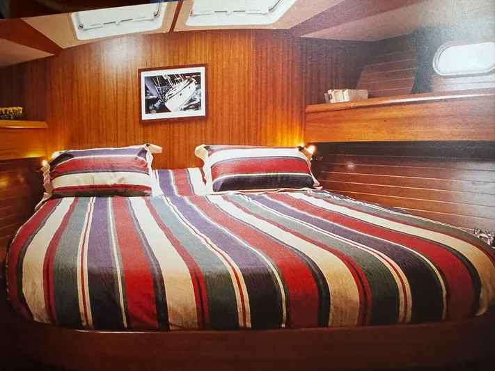 Inner Smile Yacht Photos Pics 