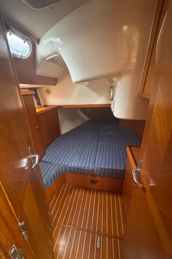 Inner Smile Yacht Photos Pics 