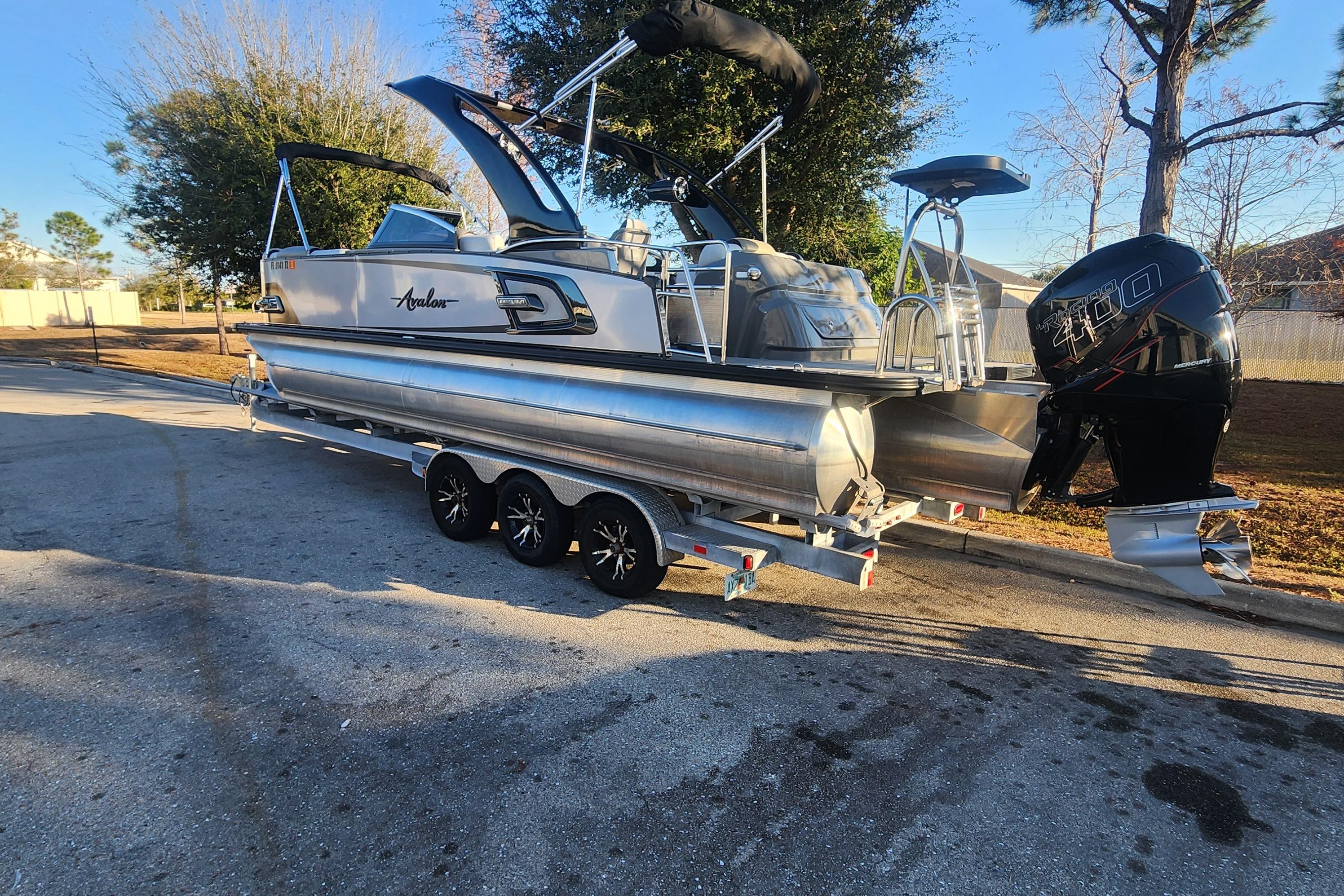 Avalon Excalibur - 25'