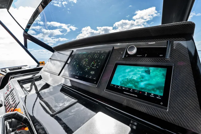 La Do&ntilde;a Yacht Photos Pics Dashboard of 2023 Pardo Yachts 50 with navigation screens and controls.