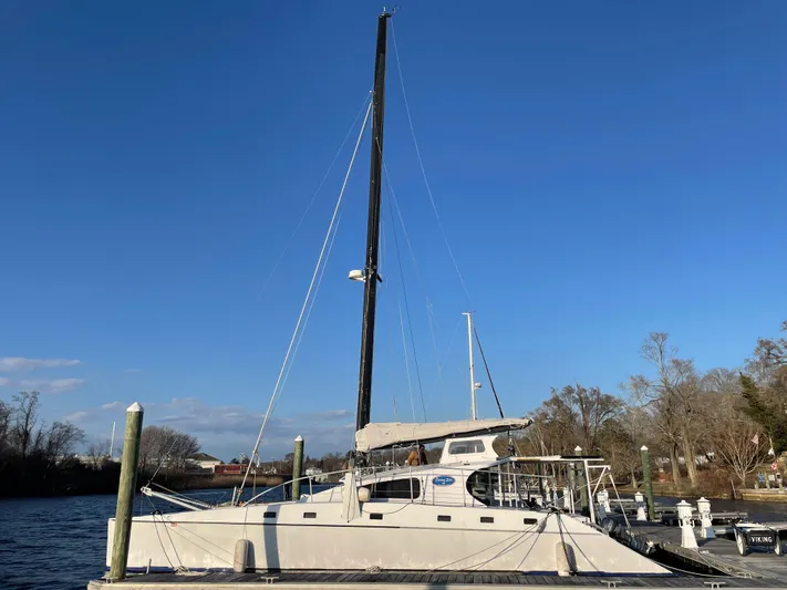 Ocean Zen Yacht Photos Pics 