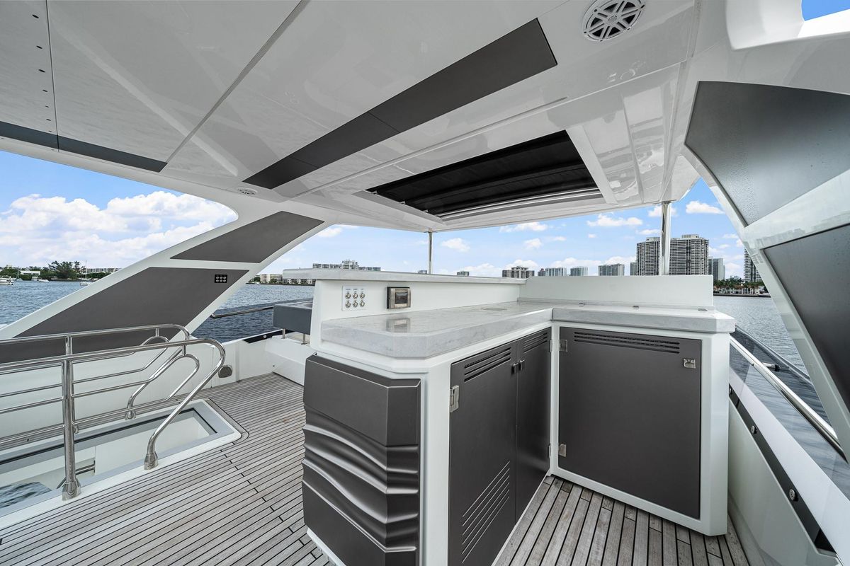 2021 Galeon 68 