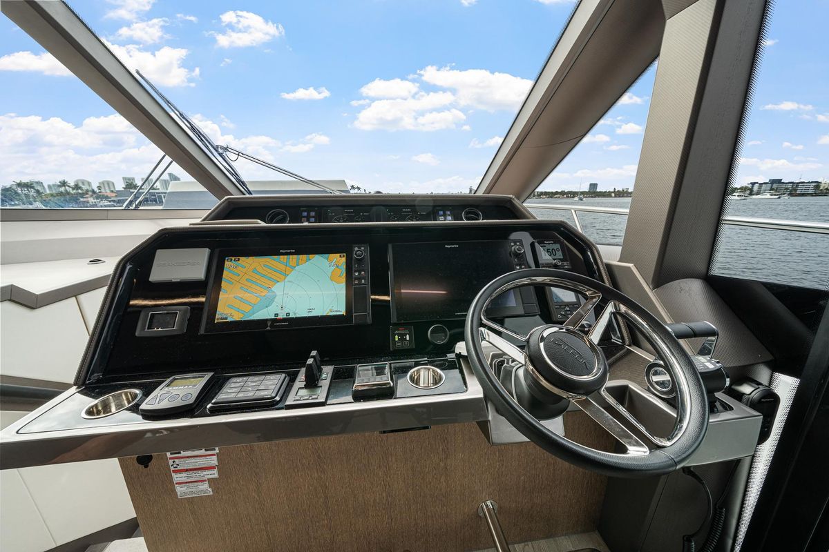 2021 Galeon 68 