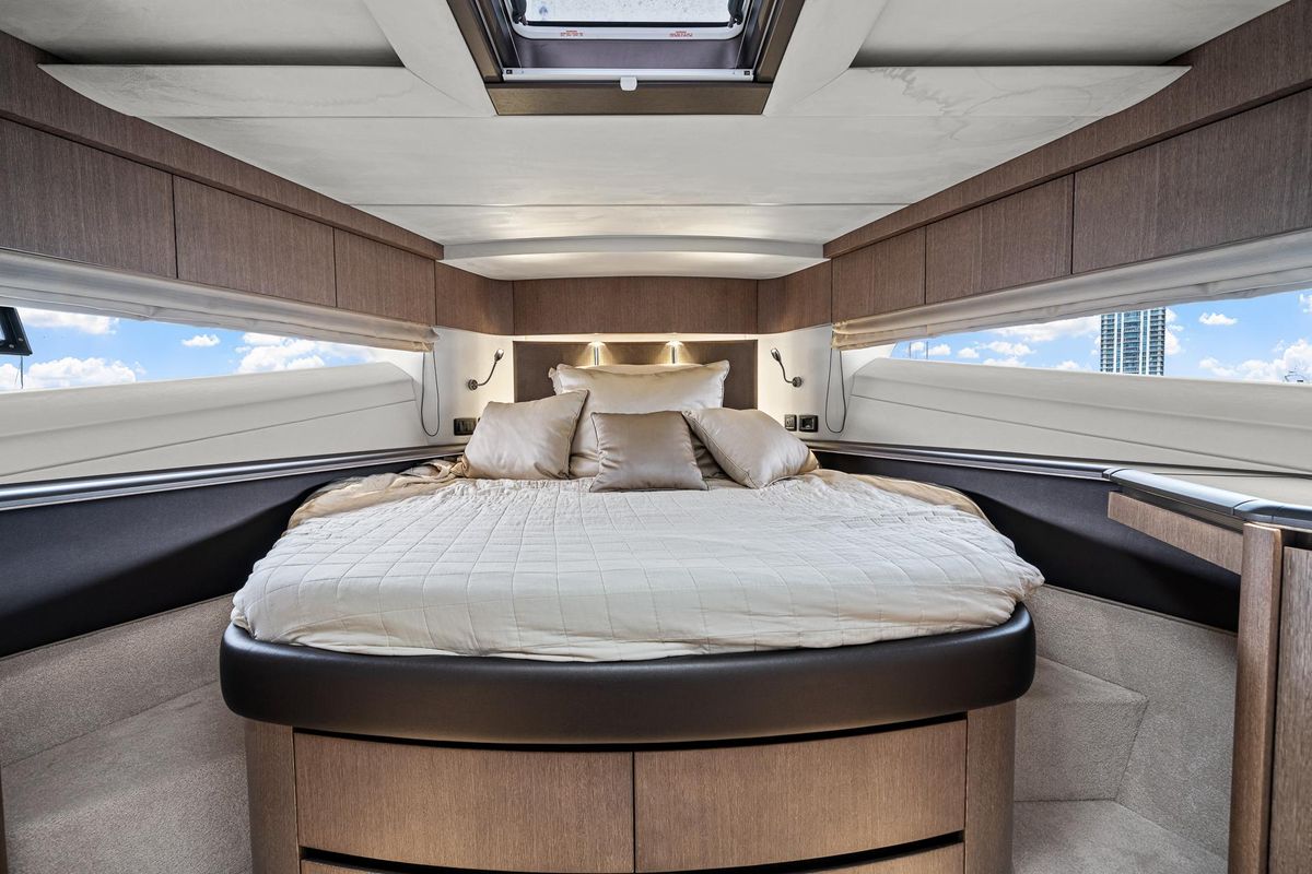 2021 Galeon 68 