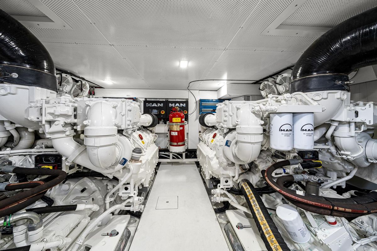 2021 Galeon 68 